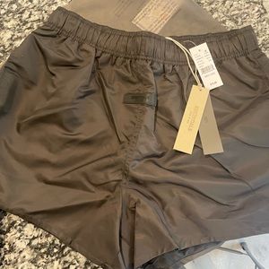 Essentials Men’s running shorts